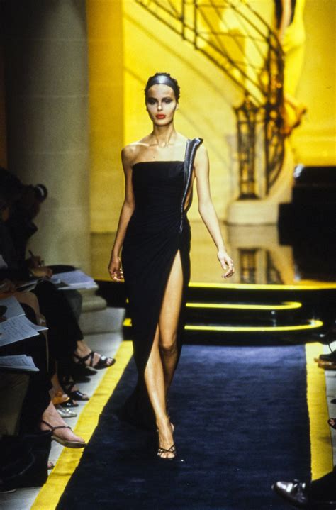 atelier versace fall 1997|Versace couture collection.